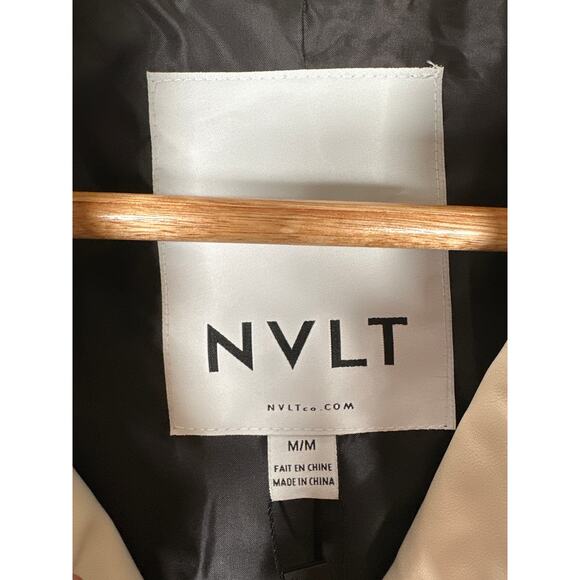 NVLT NEW Women’s Vegan Leather Collared Trucker Jacket Size M Ivory/Cream - Picture 10 of 12